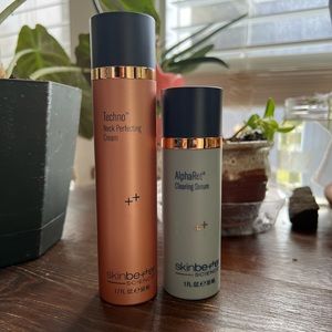 *SOLD* techno neck cream , alpharet clearing serum